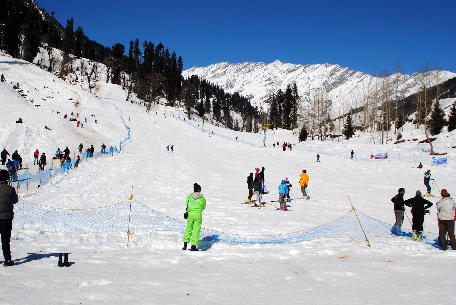 Summer Manali Volvo Packages