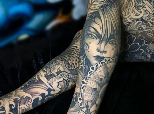 Never Say Die – Tattoo Studio