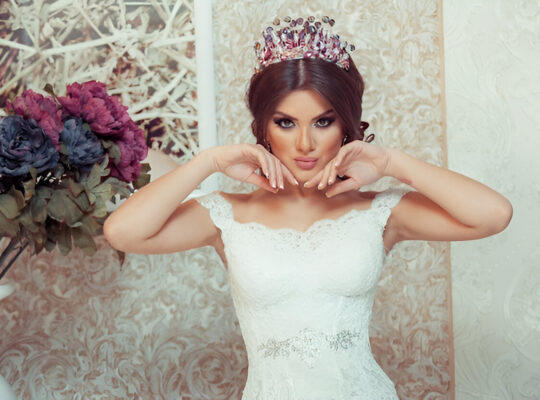 Aditi Dubey: Top Makeup Artist in Dwarka, Delhi